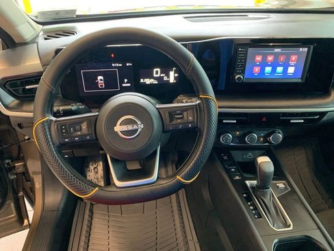 Used 2025 Nissan Kicks S w/ Charging Package AWD/4WD image 5