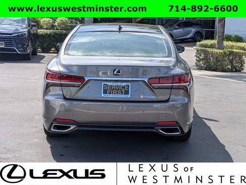 Used 2018 Lexus LS 500 w/ Luxury Package RWD image 9