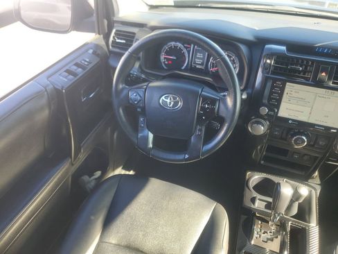 Used 2022 Toyota 4Runner TRD Off-Road Premium image 10