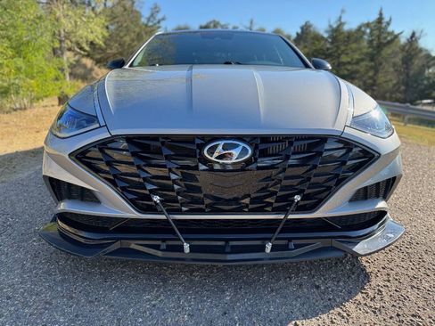 Used 2023 Hyundai Sonata SEL Plus image 3