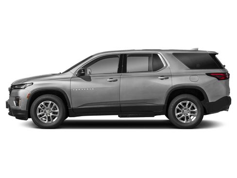 Used 2023 Chevrolet Traverse LS FWD image 3