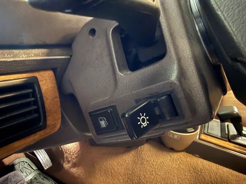 Used 1993 Land Rover Range Rover County AWD/4WD image 43