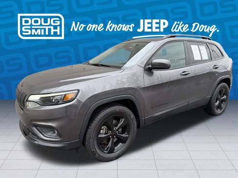 Used 2019 Jeep Cherokee Latitude Plus image 1