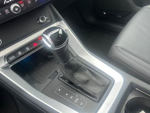 Used 2024 Audi Q3 2.0T Premium Plus image 29