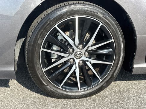 Used 2022 Toyota Camry SE image 13