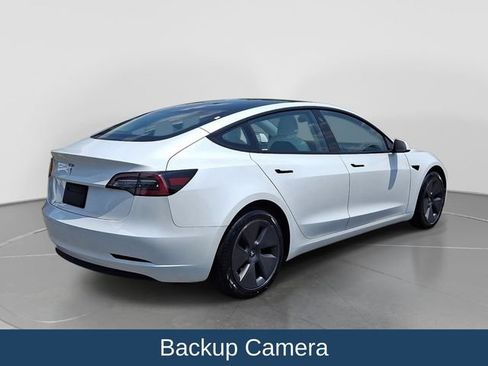 Used 2023 Tesla Model 3 Standard Range RWD image 7