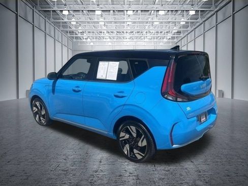 Used 2023 Kia Soul GT-Line FWD image 5