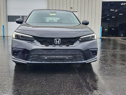 Used 2023 Honda Civic LX image 2