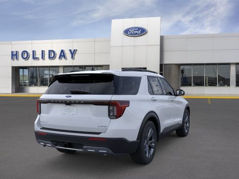 Used 2026 Ford Explorer Active w/ Active Comfort Package AWD/4WD image 8
