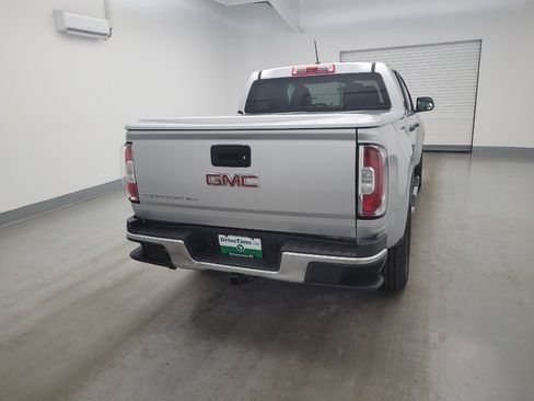 Used 2019 GMC Canyon 2WD Crew Cab w/ Convenience Package image 7