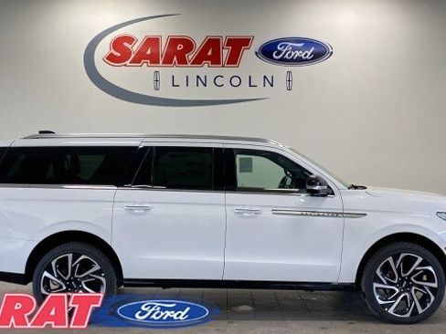New 2026 Lincoln Navigator L Reserve AWD/4WD image 1