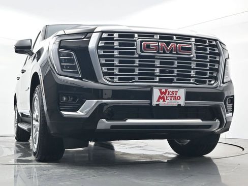 Used 2025 GMC Yukon Denali image 34