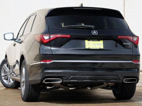 Used 2024 Acura MDX FWD image 5