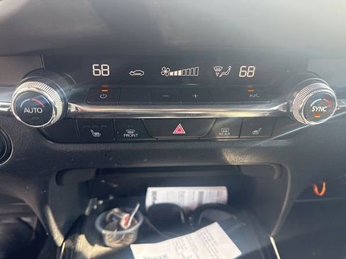 Used 2022 MAZDA CX-30 AWD 2.5 S w/ Preferred Package image 8