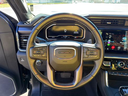 Used 2023 GMC Sierra 1500 Denali Ultimate image 33