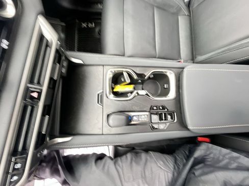 Used 2024 Lexus RX 350 AWD w/ Convenience Package image 20