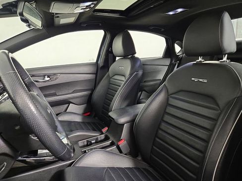 Certified 2022 Kia Forte GT-Line w/ GT-Line Premium Package image 13