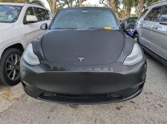 Used 2022 Tesla Model Y Long Range video 2