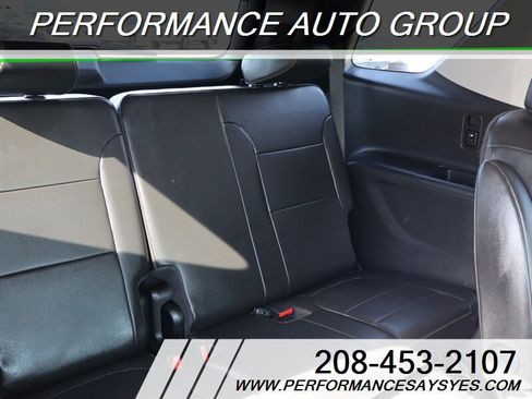 Used 2021 Chevrolet Traverse RS image 14
