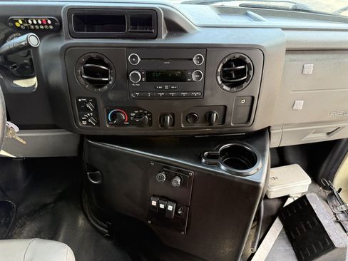 Used 2015 Ford E-450 and Econoline 450 Super Duty w/ Shuttle Bus Prep Package RWD image 18