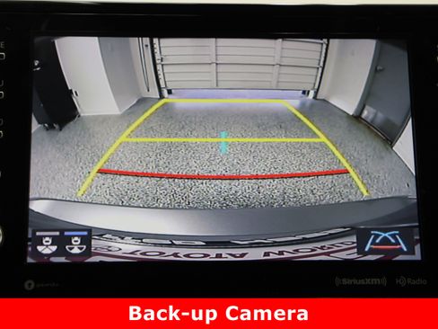 Used 2024 Toyota Camry XLE image 21