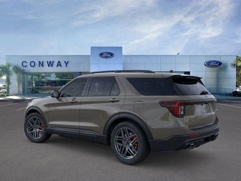 New 2026 Ford Explorer ST image 4