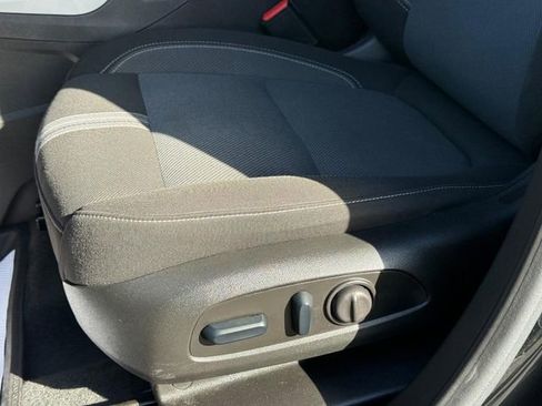 Certified 2024 Chevrolet Blazer LT w/ Convenience Package image 19