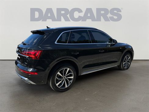 Used 2023 Audi Q5 2.0T Premium w/ Convenience Package image 7