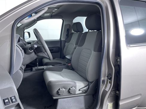 Used 2007 Nissan Xterra S w/ Utility Pkg image 14