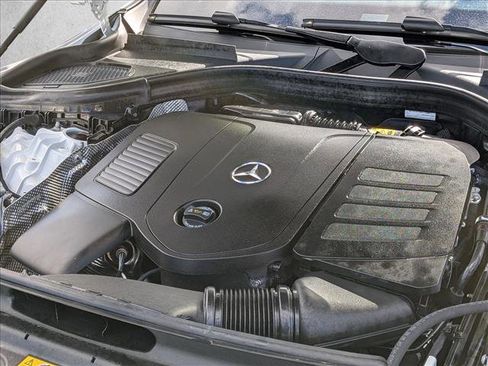 Used 2026 Mercedes-Benz GLC 300 4MATIC image 23