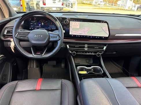 Used 2025 Chevrolet Traverse RS w/ LPO, Floor Liner Package image 13