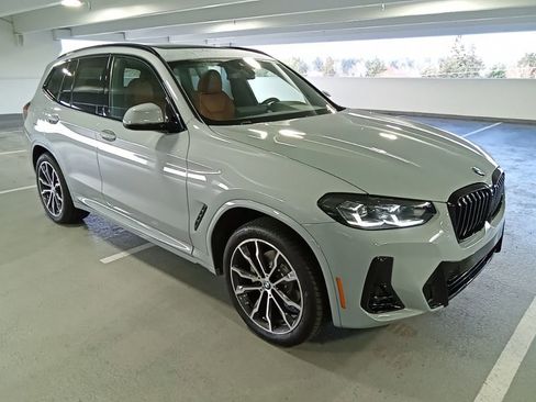 Used 2023 BMW X3 xDrive30i w/ M Sport Package image 5
