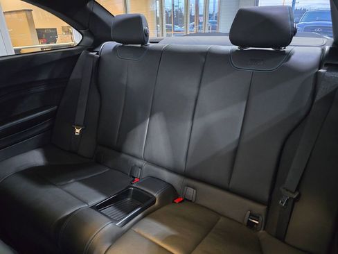 Used 2017 BMW M2 image 26