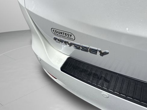 Certified 2024 Honda Odyssey Elite image 23