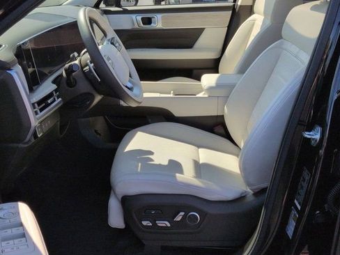Used 2024 Hyundai Santa Fe Calligraphy FWD image 8