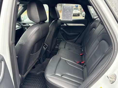 Used 2018 Audi Q3 2.0T Premium Plus w/ Premium Plus Package image 8