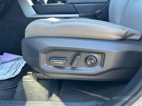 Used 2022 Toyota Tundra Limited image 20