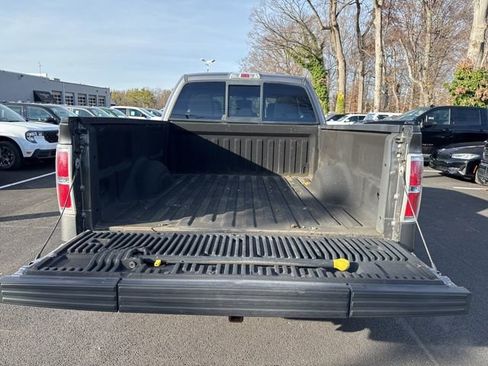 Used 2013 Ford F150 XLT w/ Luxury Equipment Group image 16
