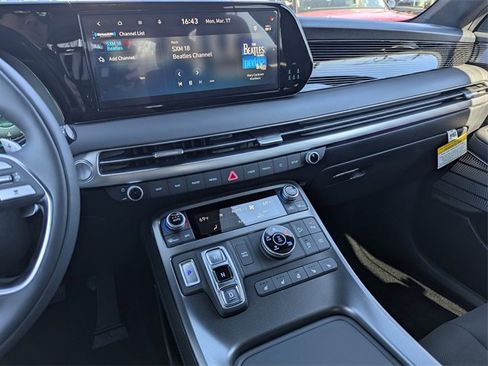 New 2025 Hyundai Palisade Calligraphy image 19