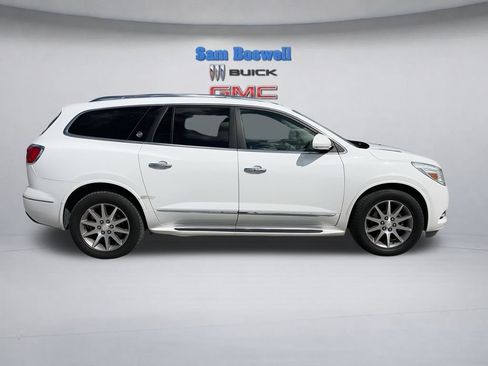 Used 2017 Buick Enclave Leather AWD/4WD image 11
