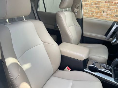 Used 2022 Toyota 4Runner SR5 Premium w/ Moonroof Package AWD/4WD image 55