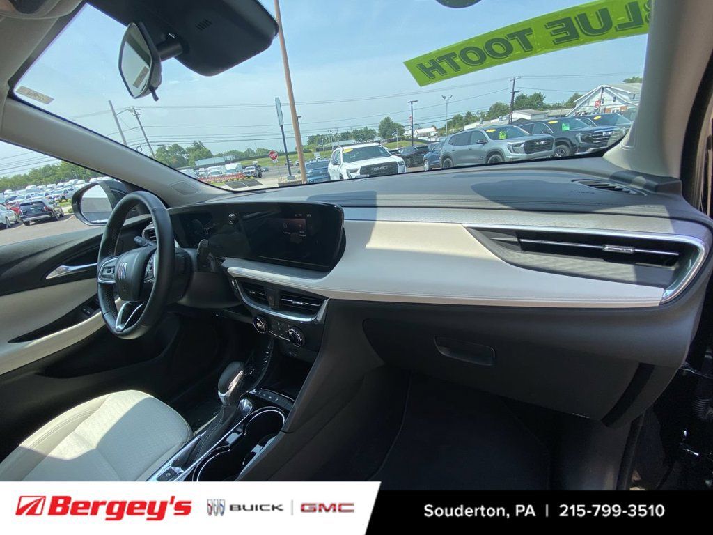 Certified 2026 Buick Encore GX Preferred w/ Comfort Package AWD/4WD image 33