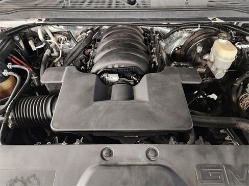 Used 2018 GMC Yukon XL Denali w/ Denali Ultimate Package image 32