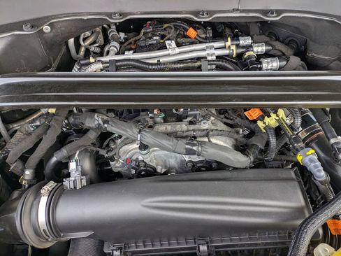 Used 2025 Ford Explorer Platinum w/ LUX Leather Package image 25