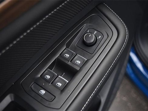 New 2026 Volkswagen Atlas SE image 8