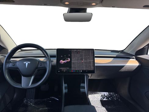 Used 2018 Tesla Model 3 Long Range AWD/4WD image 10