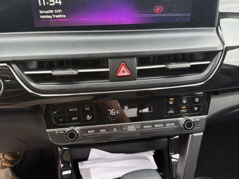 Used 2024 Kia Seltos S image 4