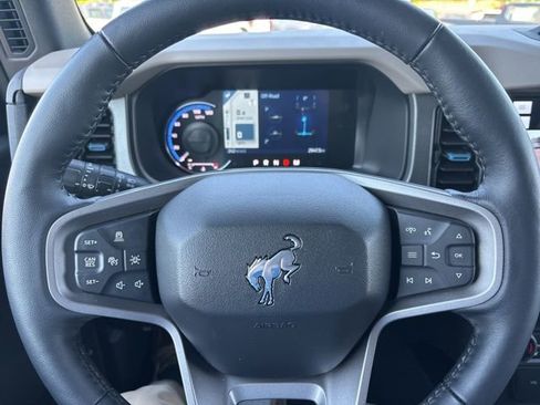 Used 2024 Ford Bronco Wildtrak AWD/4WD image 20