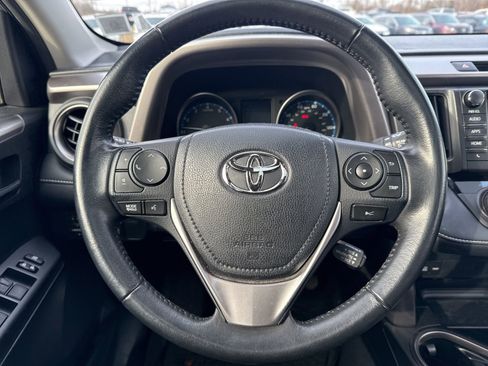 Used 2018 Toyota RAV4 XLE image 16