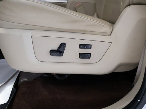 Used 2017 RAM 3500 Laramie image 14